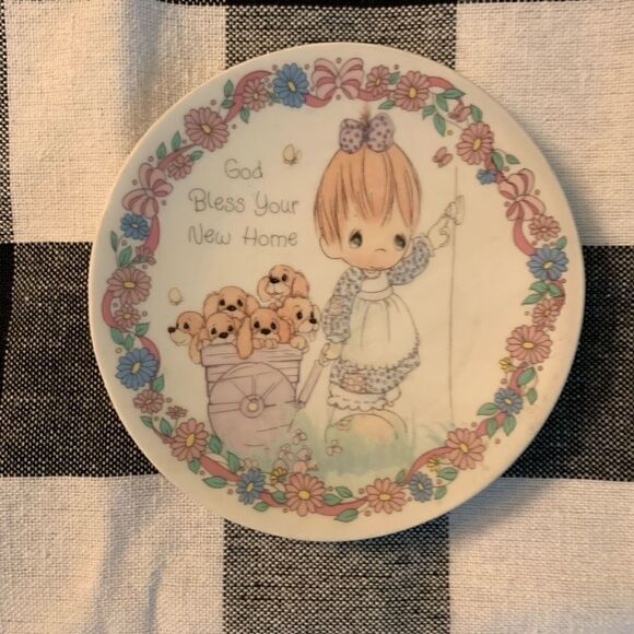 𝅺vintage Precious Moments Bless Your New Home small plate - Picture 1 of 3